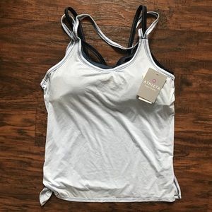 NWT - Athleta Drishti Top